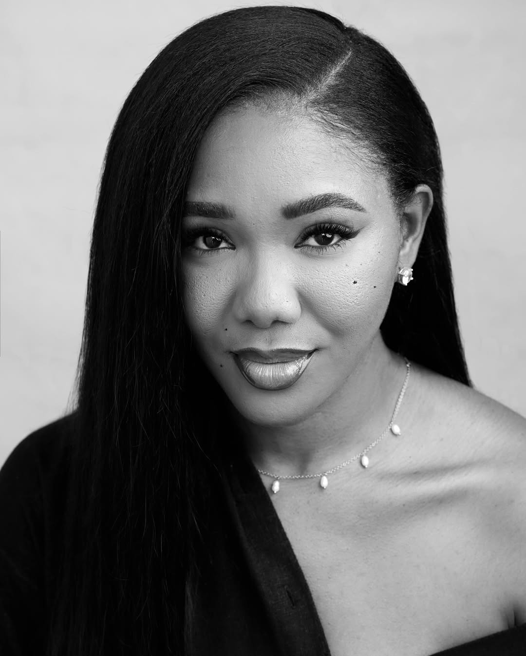 Black and white portrait of Kaladata