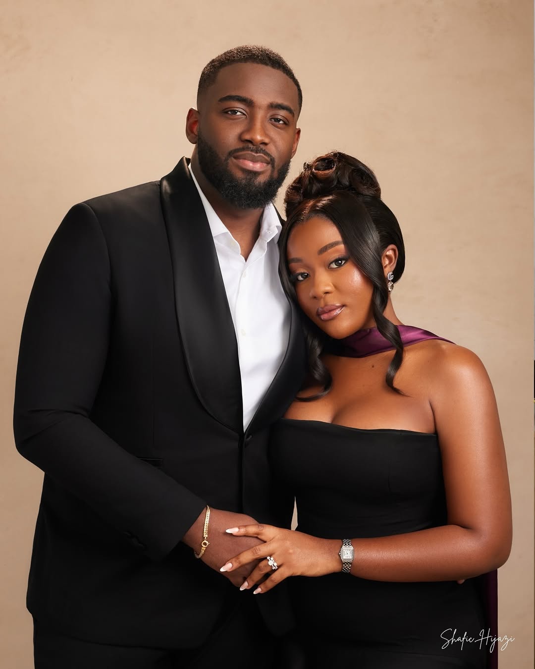 Sandra's pre-wedding portrait in black